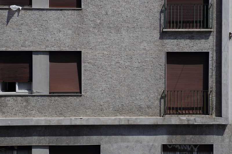 70 f2.8.JPG