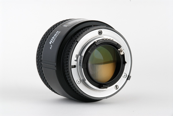 85mm-03.jpg
