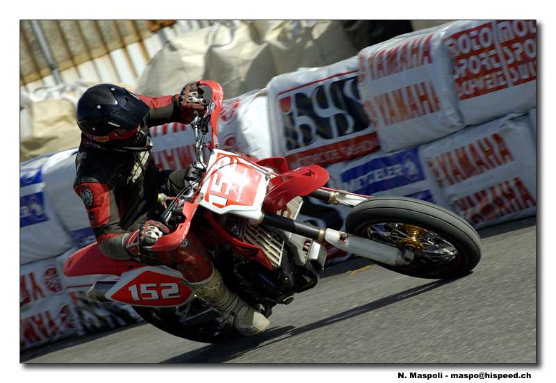 _DSC1671modiweb.jpg