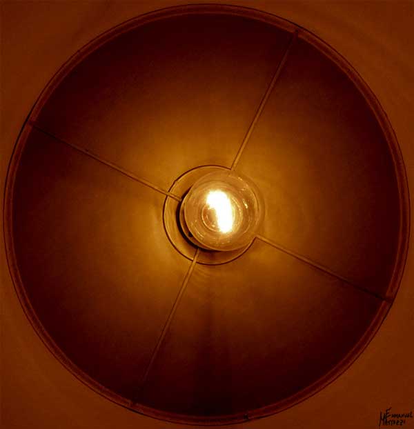 _light1.jpg