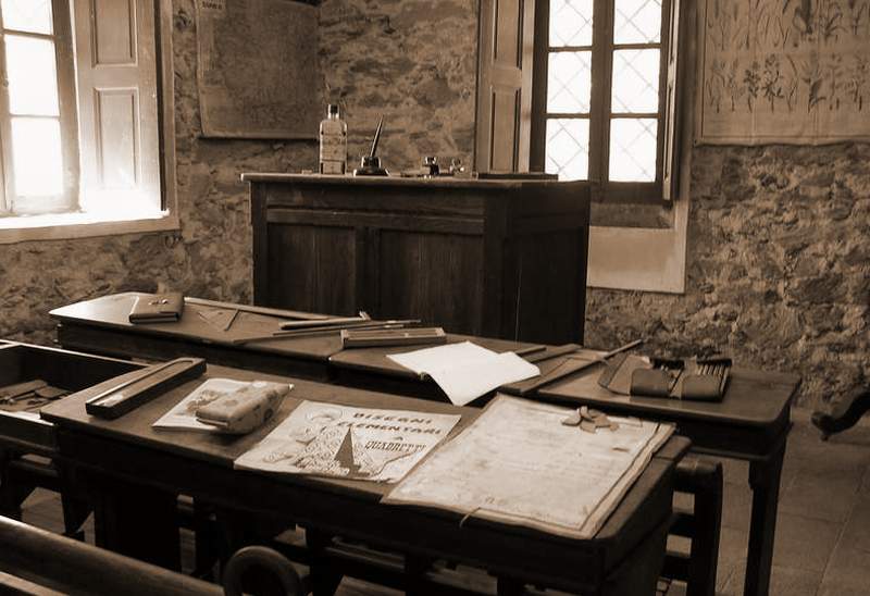 A scuola......tempo fa!.JPG
