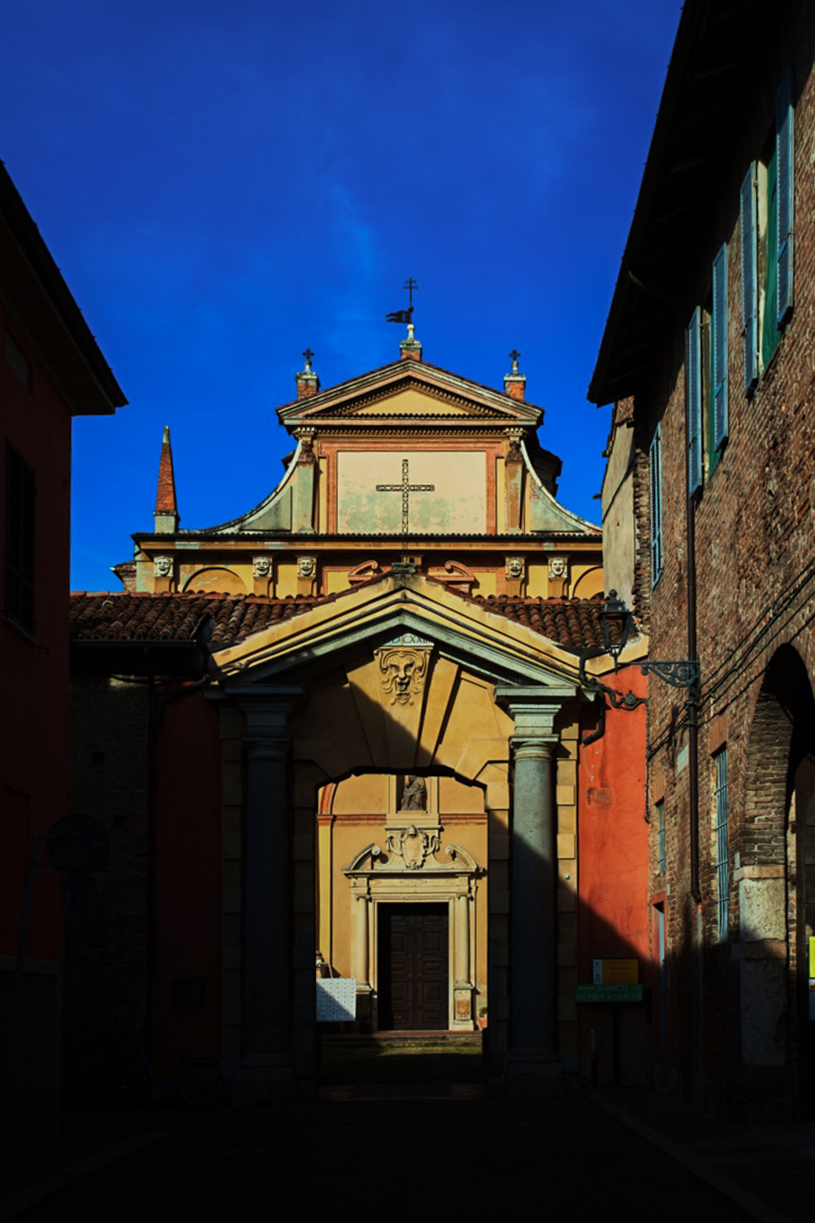 album_pic_dellatano.jpg
