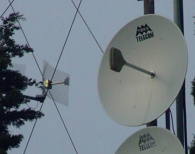 Antenne-parabole-crop.jpg