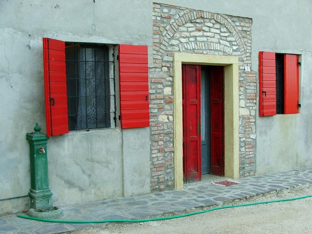 antica casamod.jpg