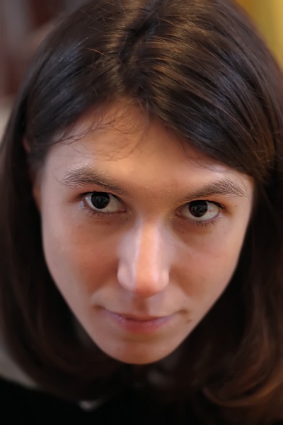 arianna300.jpg