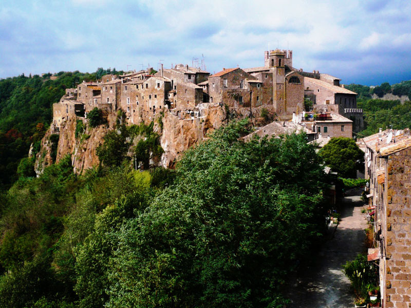arko - Panorama di Calcata.jpg