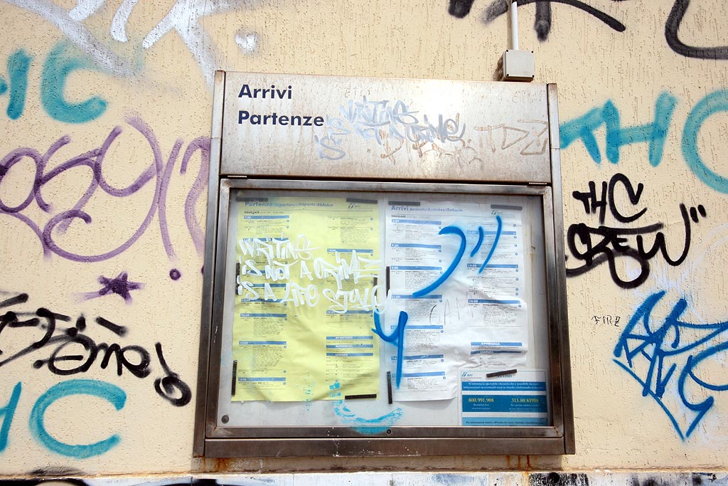 ArriviPartenze---9--.jpg