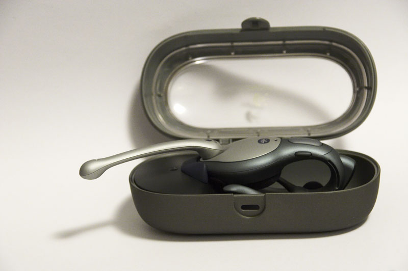 auricolare02.jpg