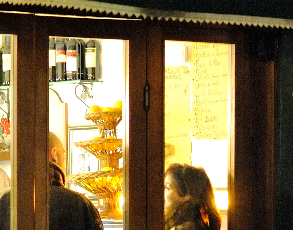 Bar-di-notte-100%-crop.jpg