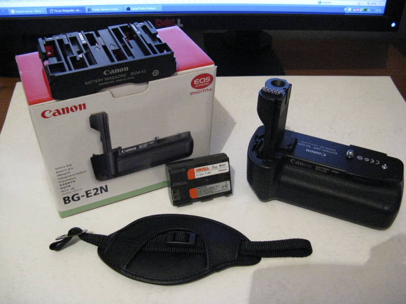 Battery grip11.JPG