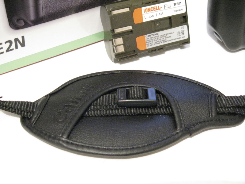 Battery grip3.JPG