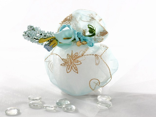 belxxxxxxx_sacchettino_portaconfetti_bomboniera_celeste_pic_calla.jpg