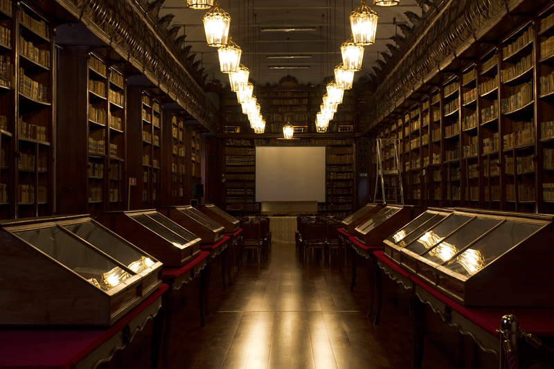 biblio02.jpg