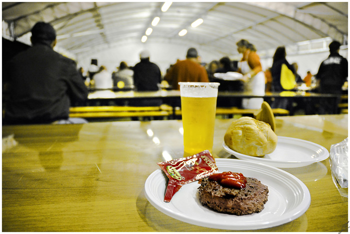 BluesAndFood-01.jpg
