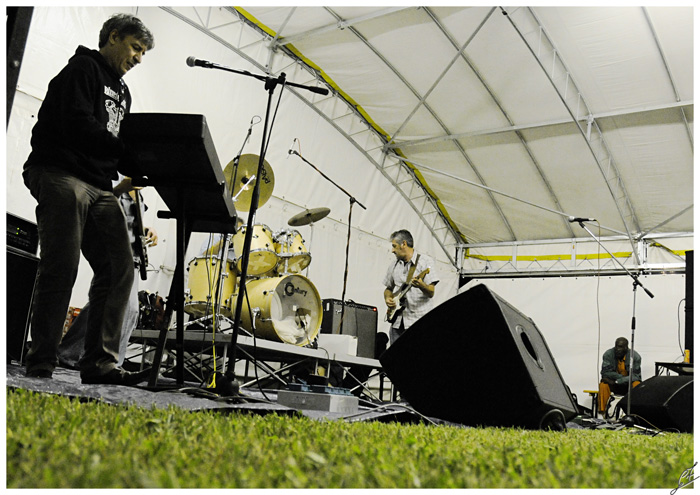 BluesAndFood-04.jpg