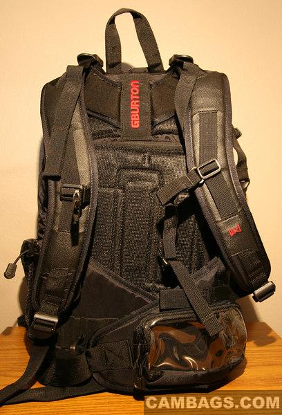 burton_ak_29l_zoom_pack_canon_30d_demo_6.jpg