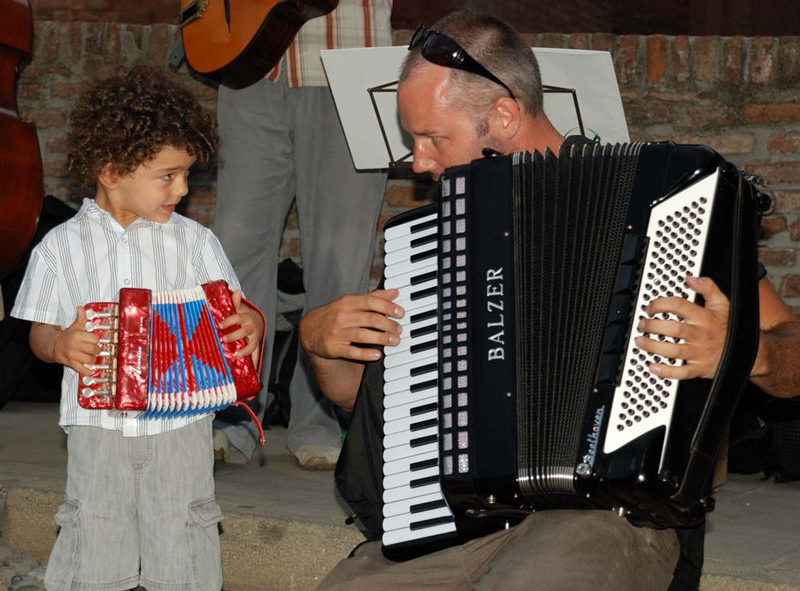 Busker_16.jpg