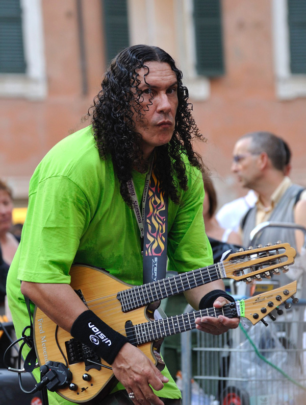 Busker_21.jpg