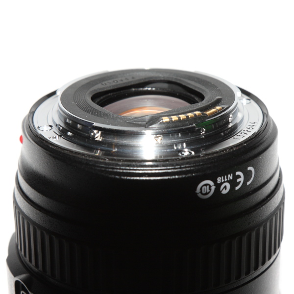 C 24-105 0005.JPG