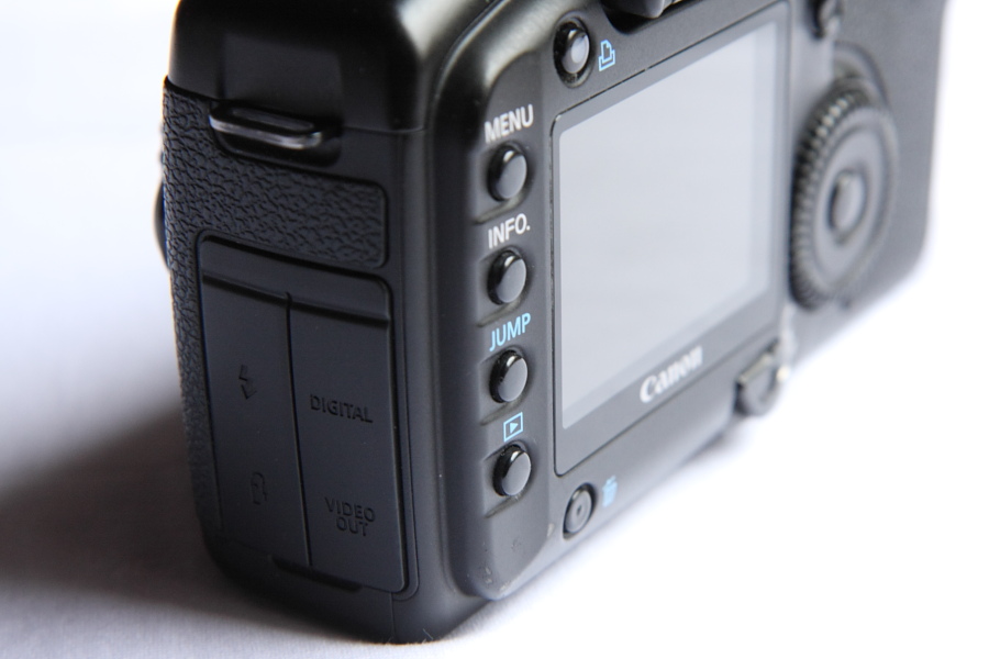 C 5D 011.JPG