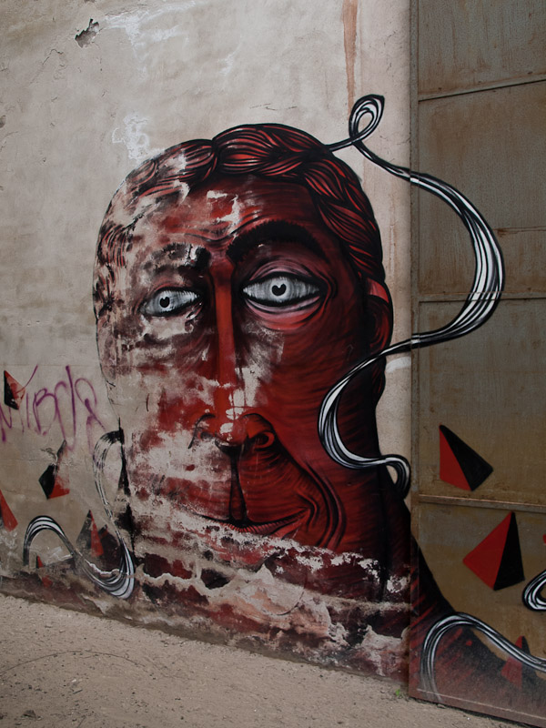 Cairate_graffiti_11_800-200k.jpg