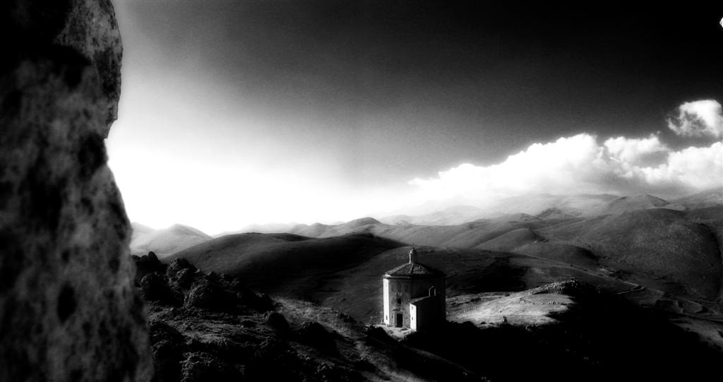 calascio1 (Large).jpg