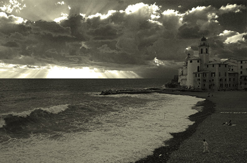 camogli-BW.jpg