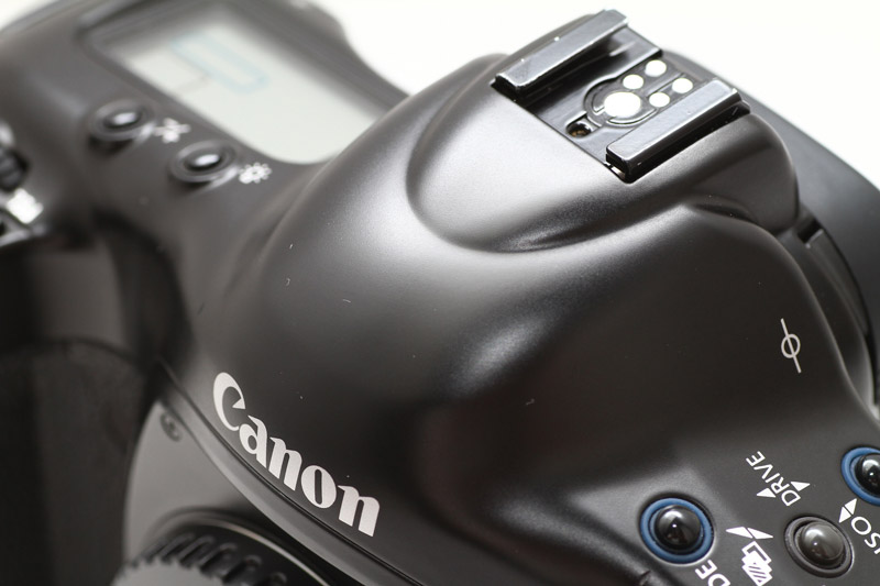 Canon-1V-(2).jpg