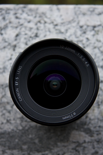 Canon 10 22 efs up.jpg