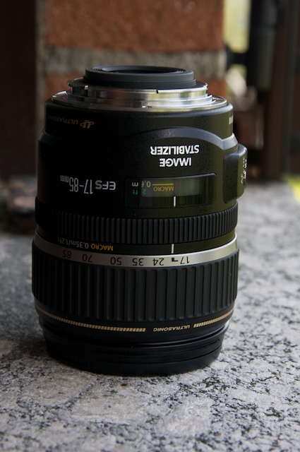 Canon 17 85 efs front.jpg