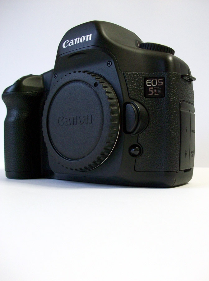 Canon 5D Old (12).jpg