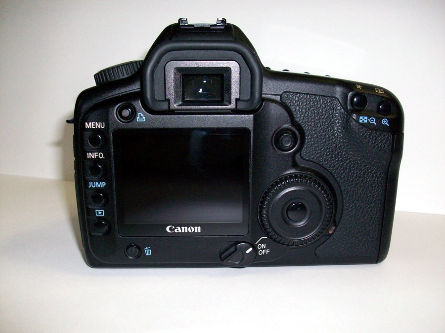 Canon 5D Old (7).jpg