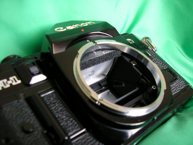 Canon A1 (5).JPG