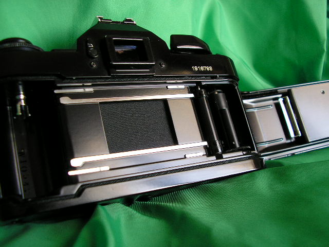 Canon A1 (6).JPG