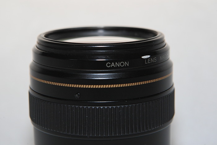 Canon EF 100 f2  1.JPG