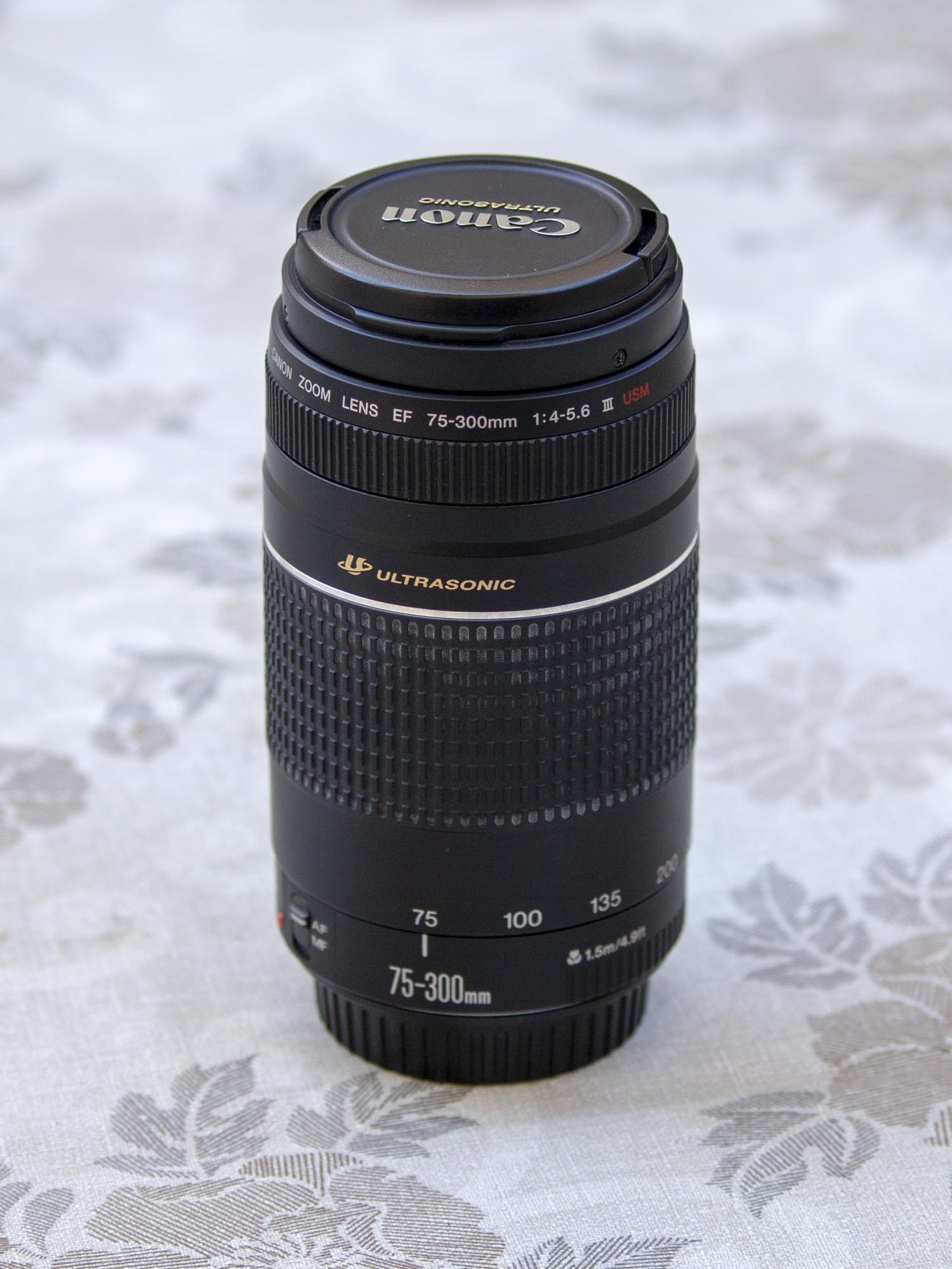 Canon_EF_75-300_III_USM_a.jpg