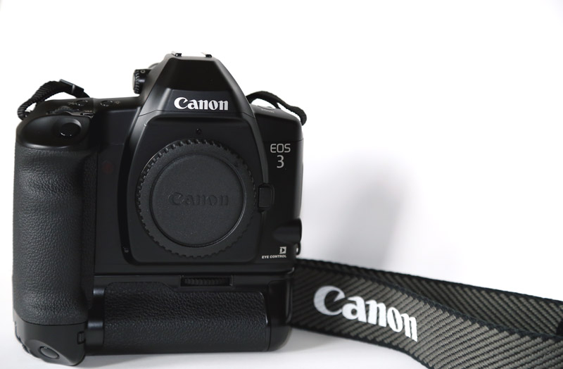Canon Eos 3+PB-E2 (2).jpg