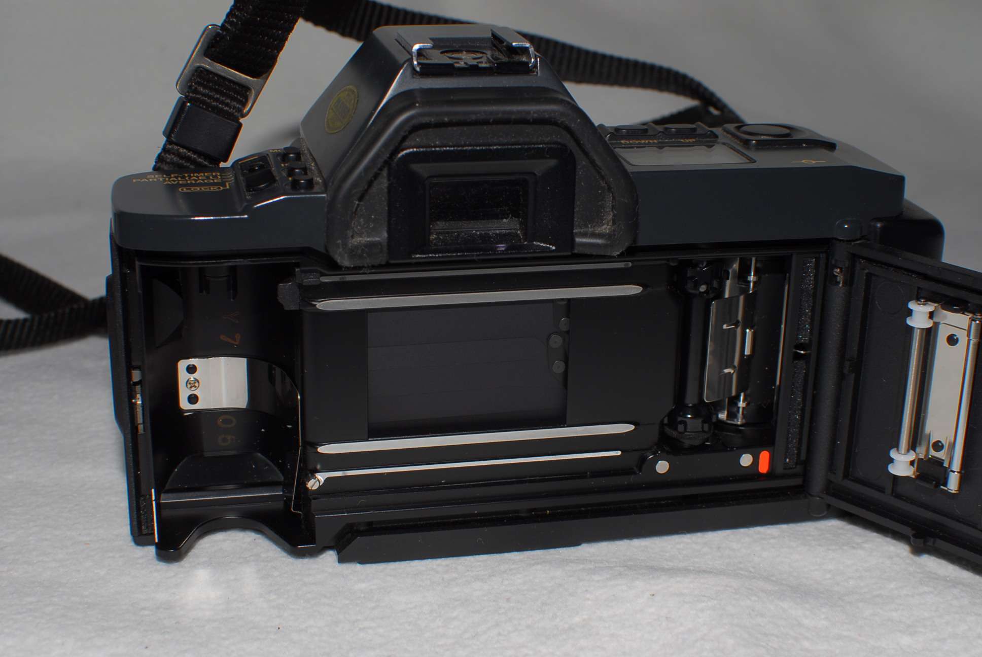 Canon_T70_shutter.jpg