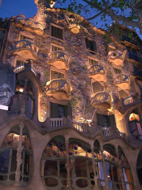 casa battlò.jpg