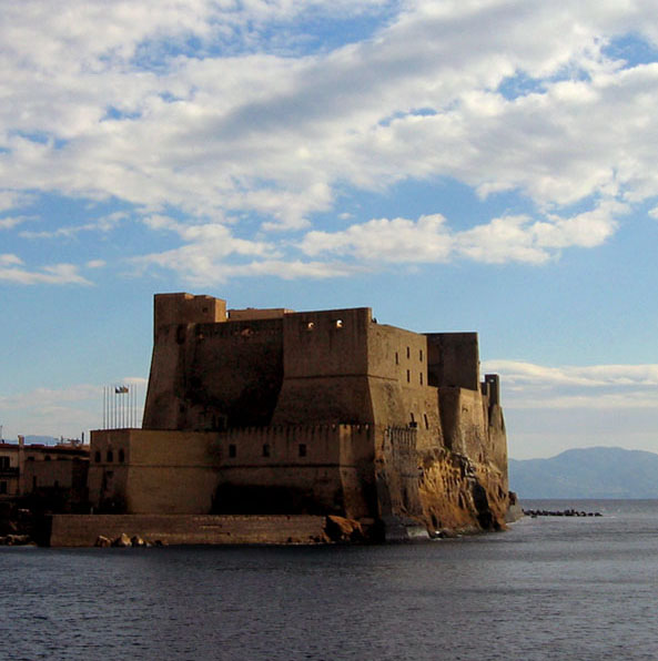 Castel dell'ovo-1.jpg