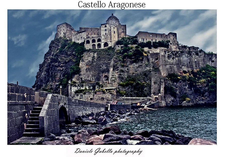 Castello-Aragonese-bis.jpg