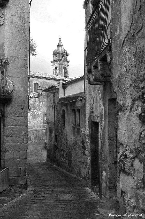 Castiglione-001.jpg