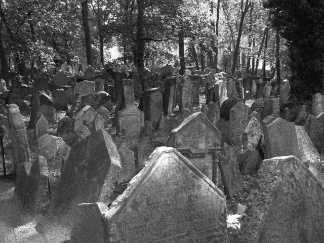 cemetery1.jpg