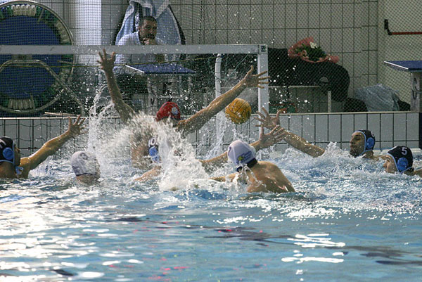 CHIAVARI - PRO RECCO  07-01-06 (1).jpg