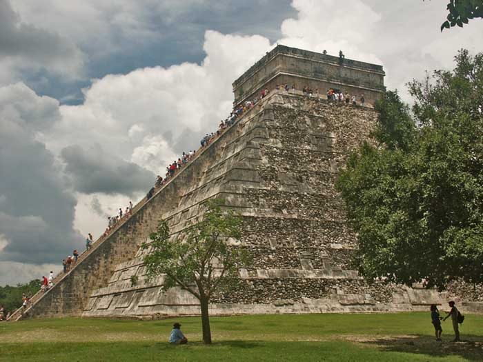 Chichen Itza 25.jpg