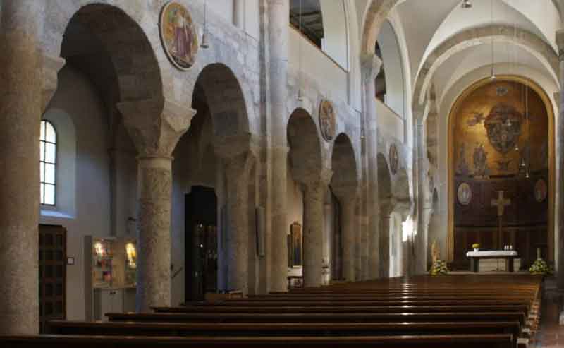 chiesa.jpg