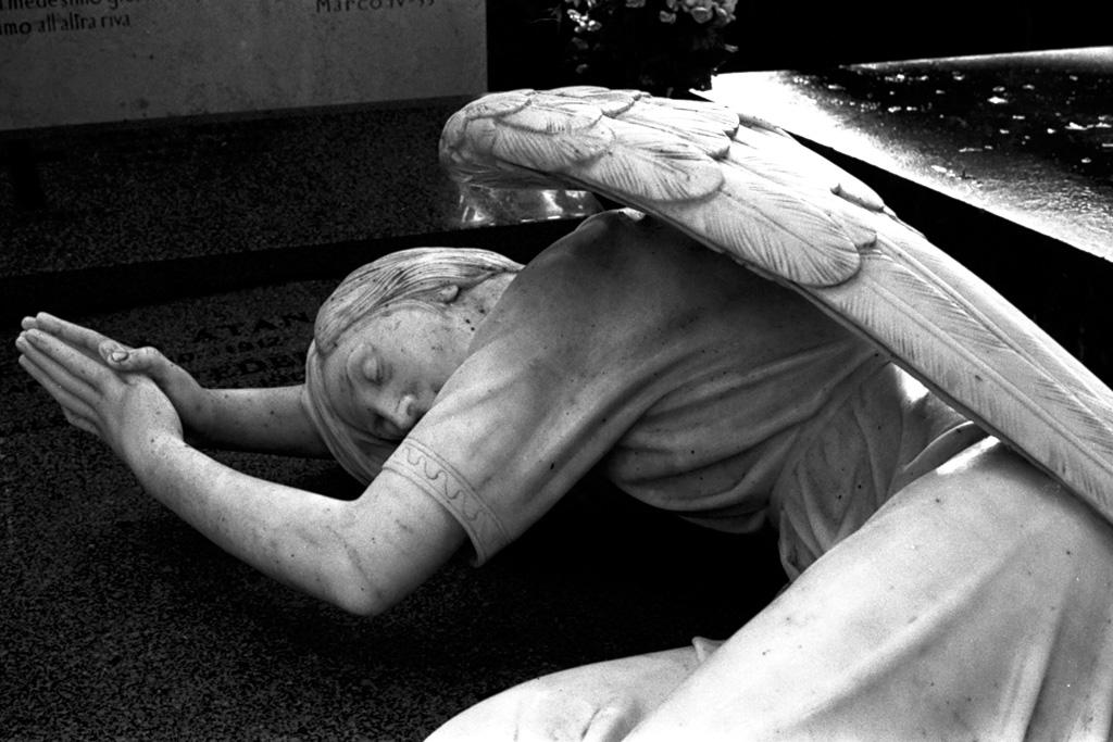 Cimitero-Acattolico_00012.JPG