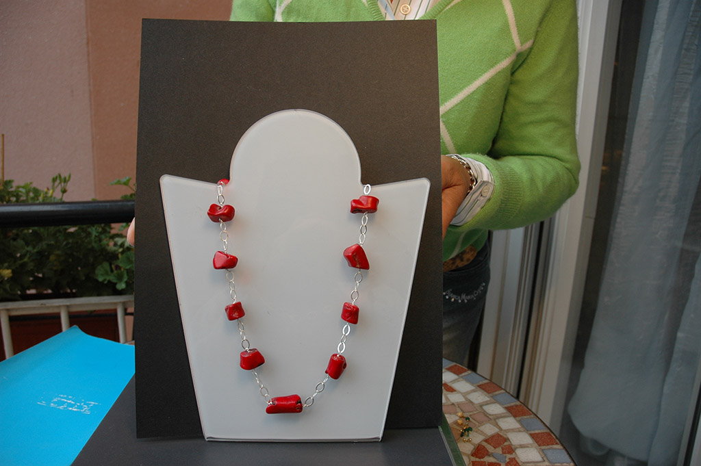 Collana nativa.jpg