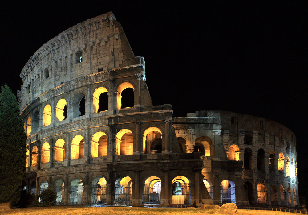 colosseo-notturno-2.jpg