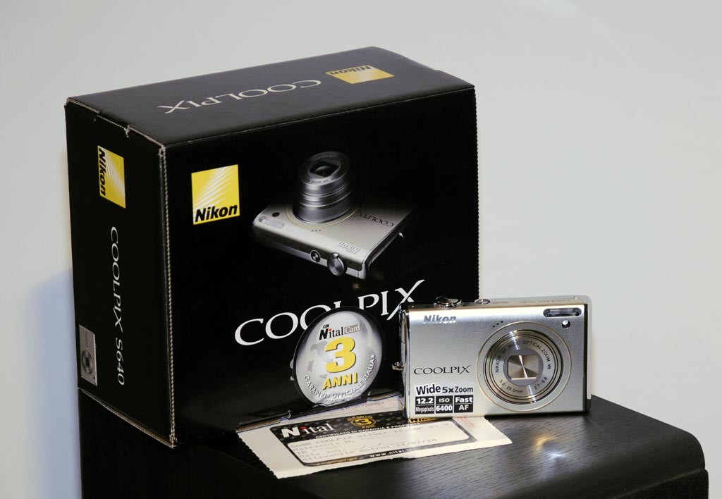 Coolpix_S640_1.jpg